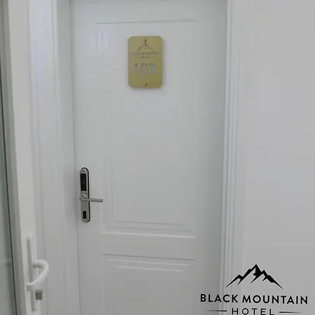 Blackmountain 2024 Hotel