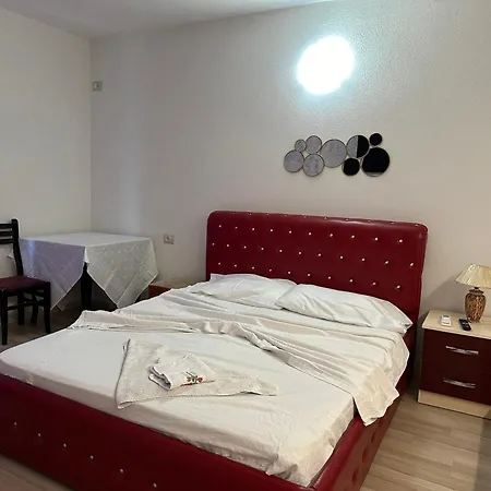 Bar Restorant Real * Bajram Curri