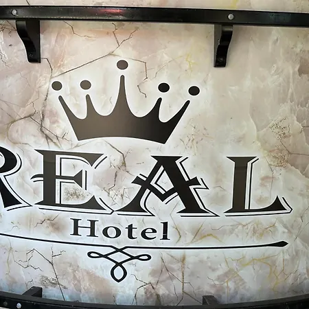 Hotel Bar Restorant Real Bajram Curr